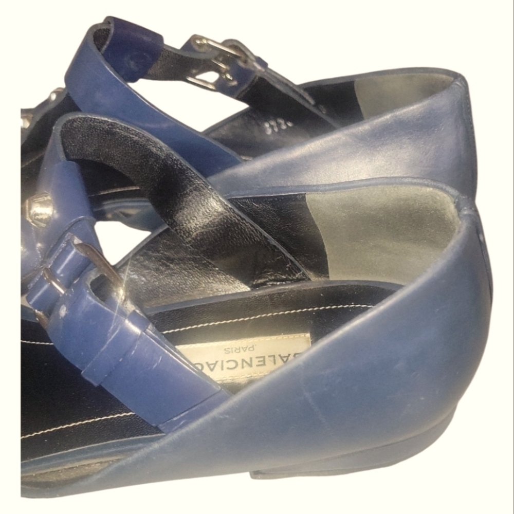 Balenciaga Paris Women's Silver Studs Navy T-strap Buckle Fastener Sandals Sz 38 - Picture 6 of 10